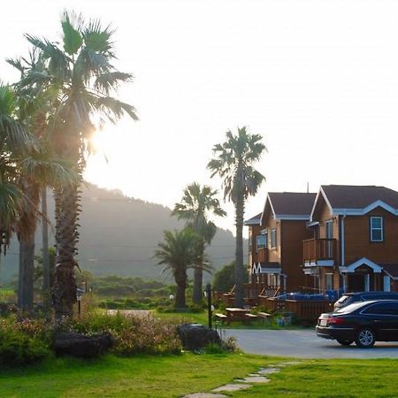 Sweetsalt Villa Seogwipo-stad Buitenkant foto